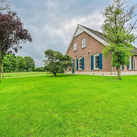 Cozy Countryside Getaway