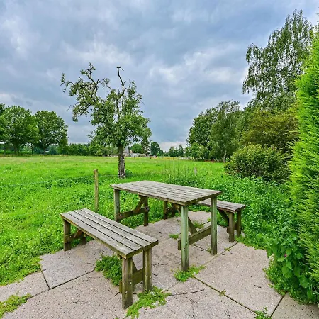 Cosy Farm Near The Forest De Heurne
