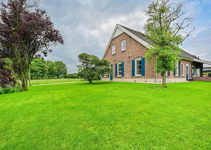 Cozy Countryside Getaway