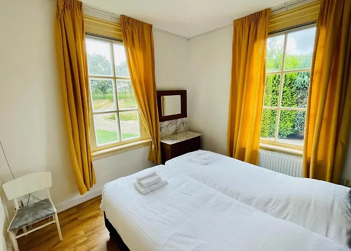 Cozy Countryside Getaway Vakantiehuis De Heurne