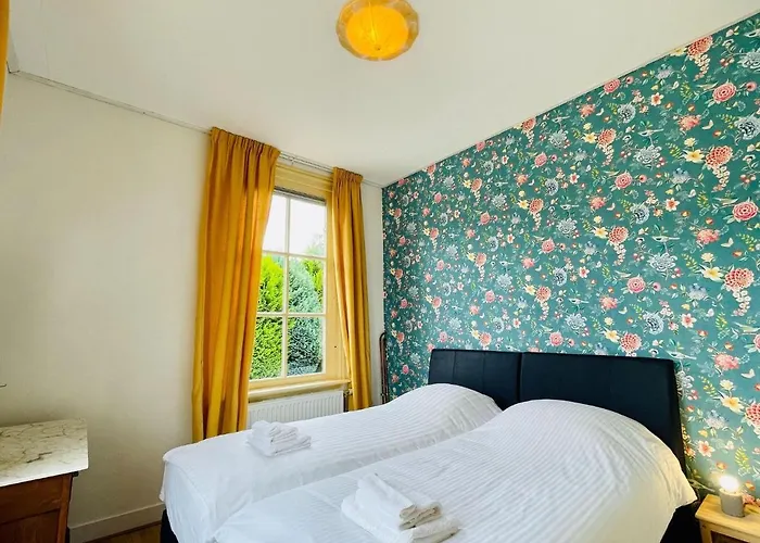 Cozy Countryside Getaway De Heurne