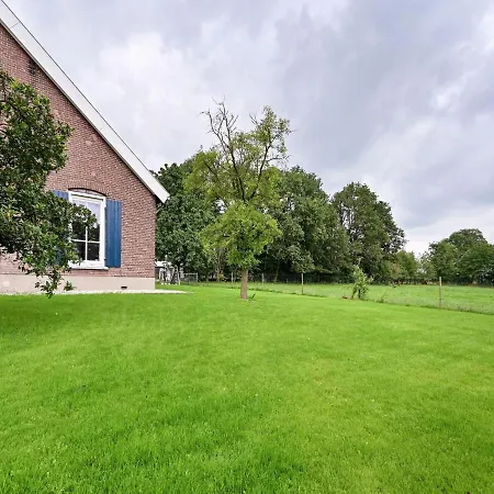 Semesterbostad Cozy Countryside Getaway